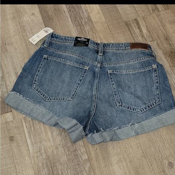 Hollister distress cut off high-rise mom shorts size 7 w28 - Picture 2 of 5